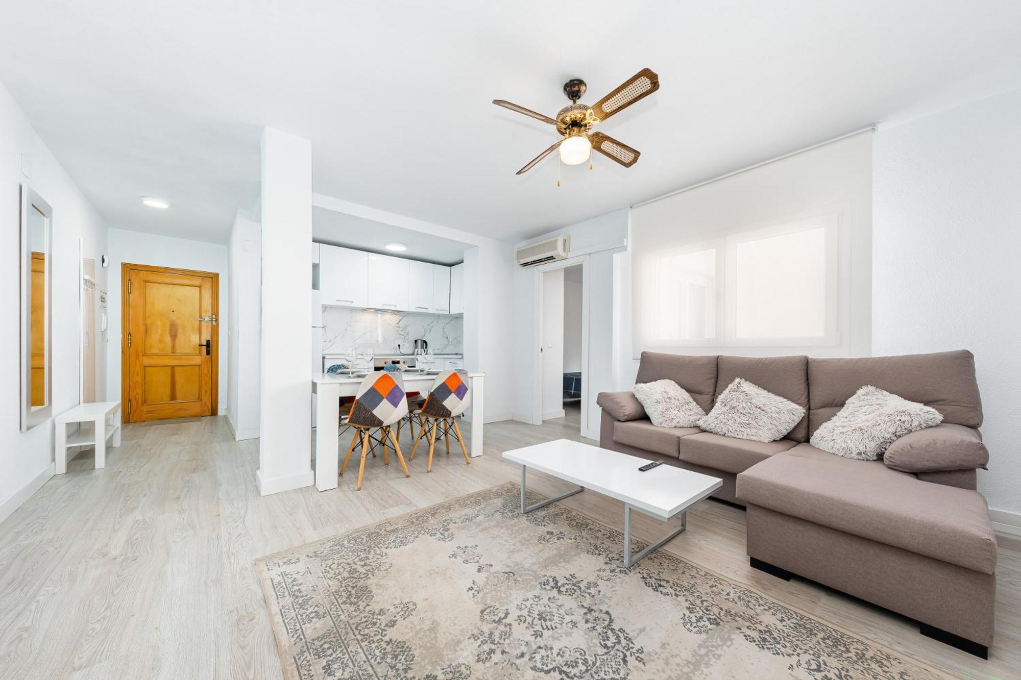 Apartamento En Centro Torrevieja Exterior photo