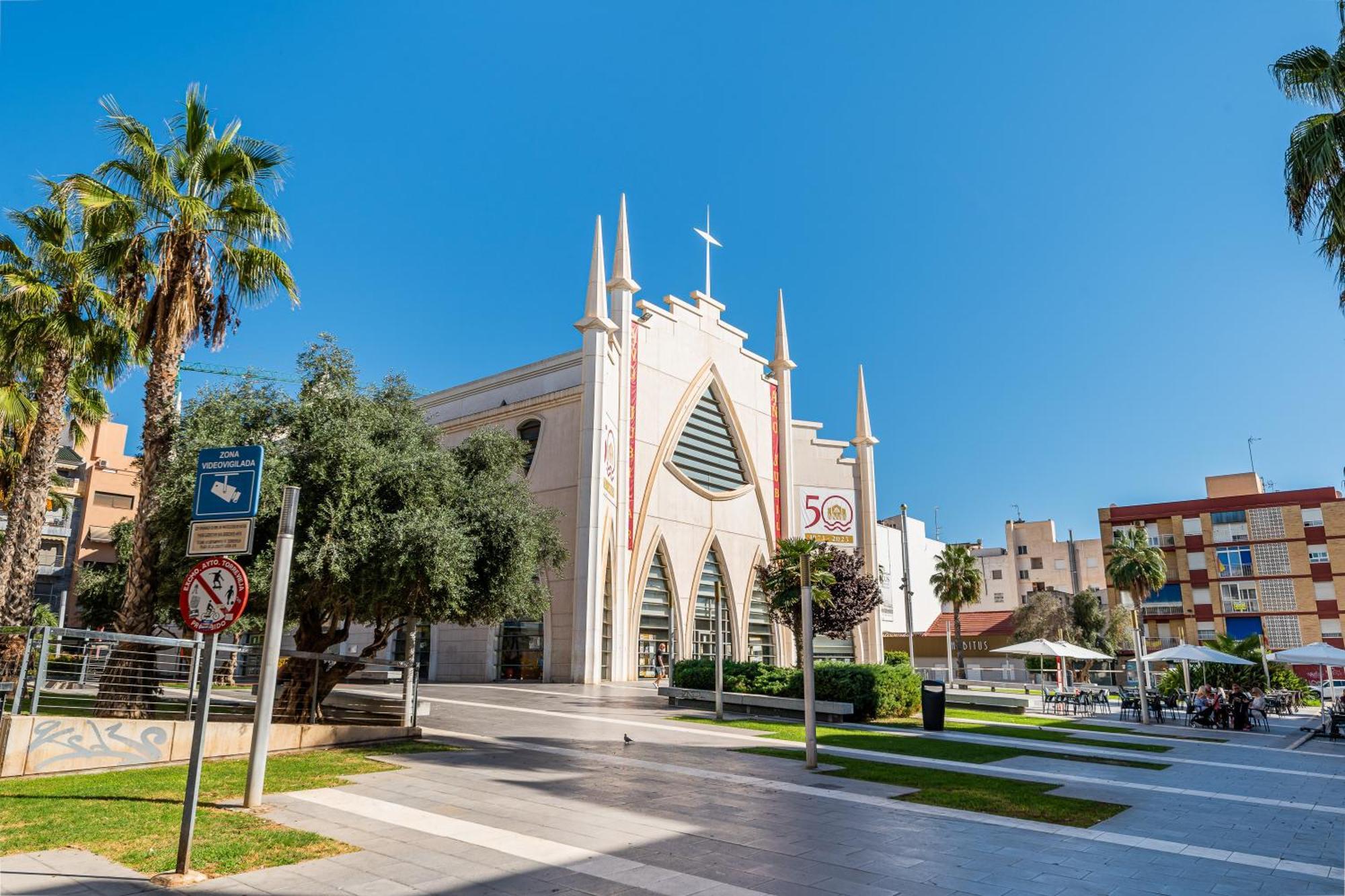 Apartamento En Centro Torrevieja Exterior photo